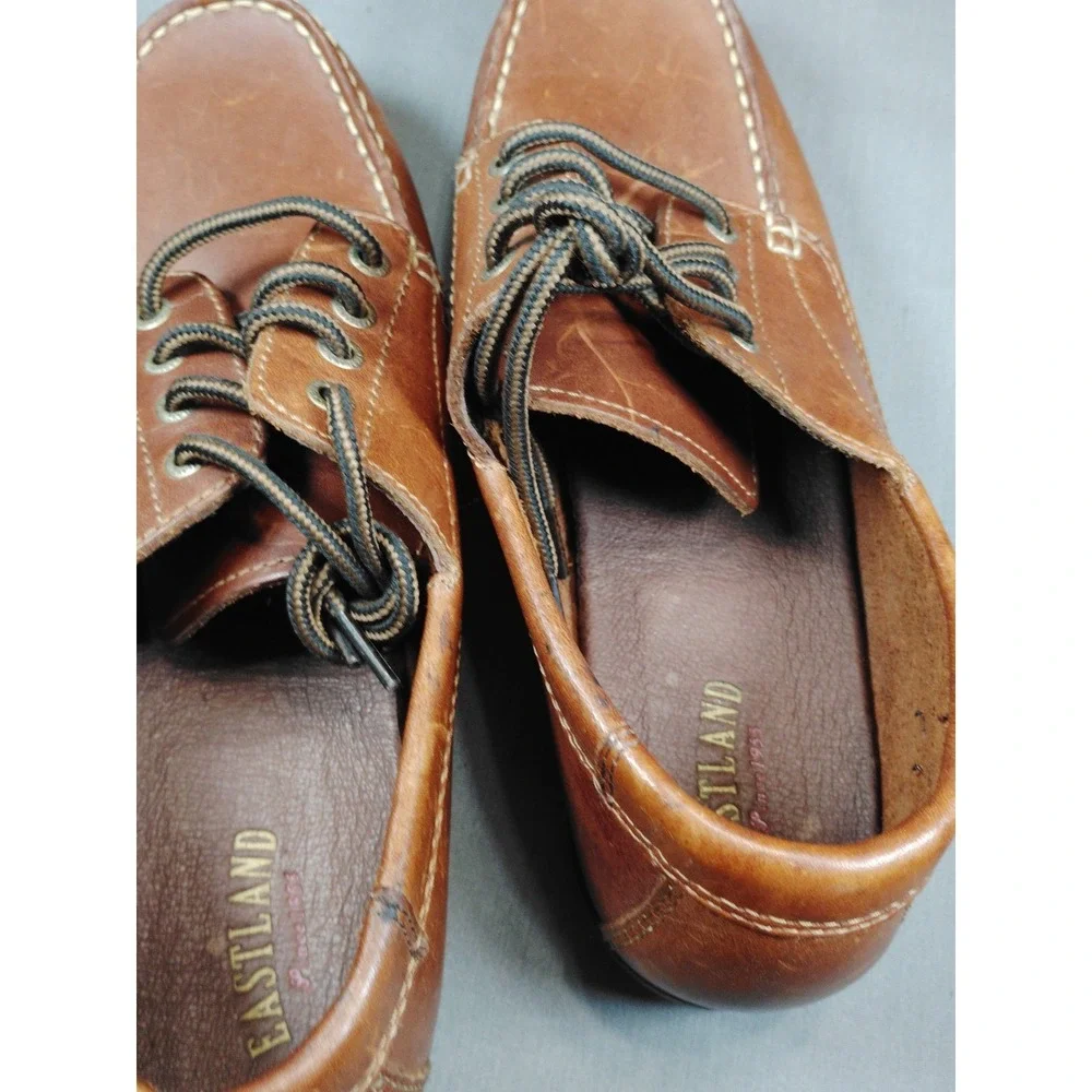 Eastland Falmouth Camp Moc Boat Shoes Men 8.5 Brown Anti Slip Leather Lace Up